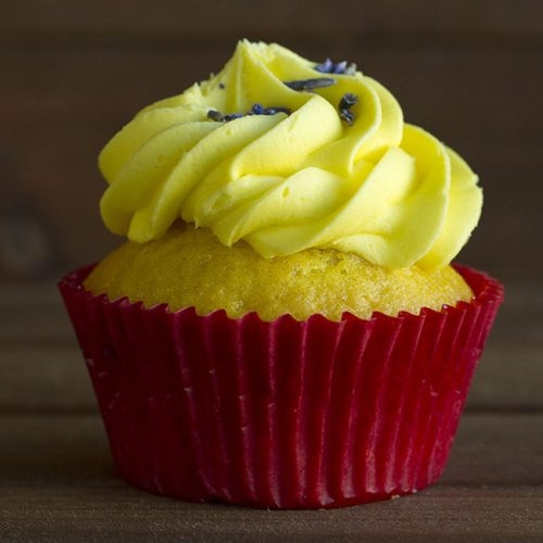 Lemon Lavendar Cupcakes 6 pcs